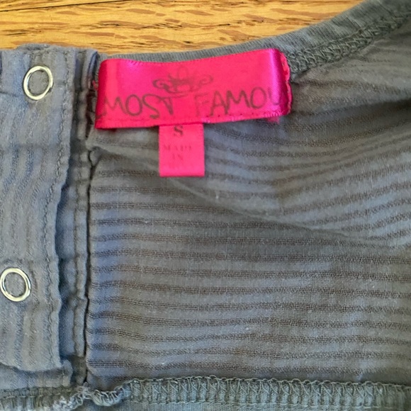 Almost Famous Shirt Junior’s Small Gray Button Closure Stripe detail Women - Picture 3 of 8